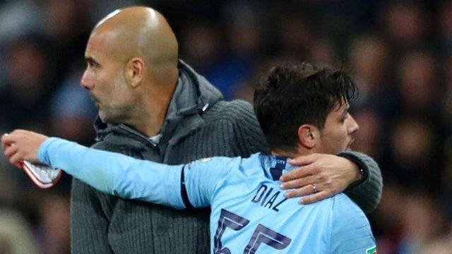 他曾因身材 他曾因身材