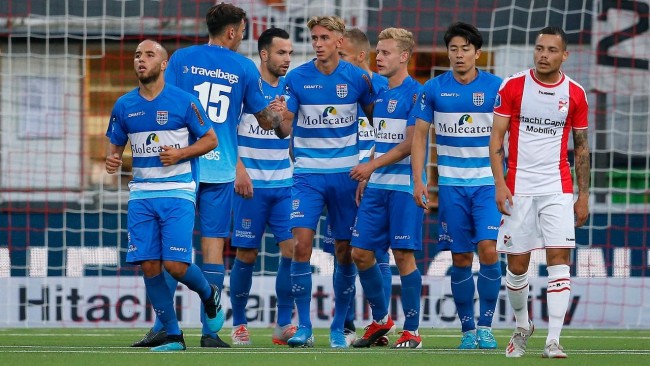 球员纷纷展 球员纷纷展