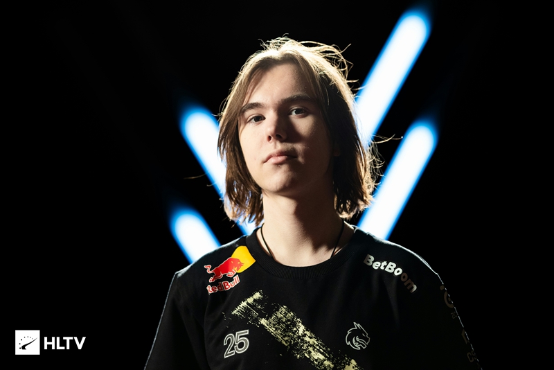 双方交流中 双方交流中