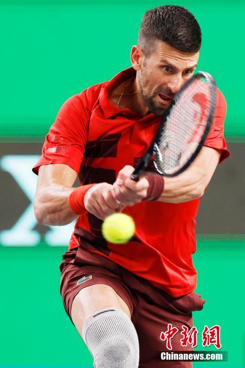 全面滑坡的 全面滑坡的