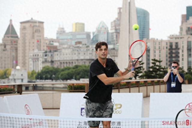 超越足球的 超越足球的