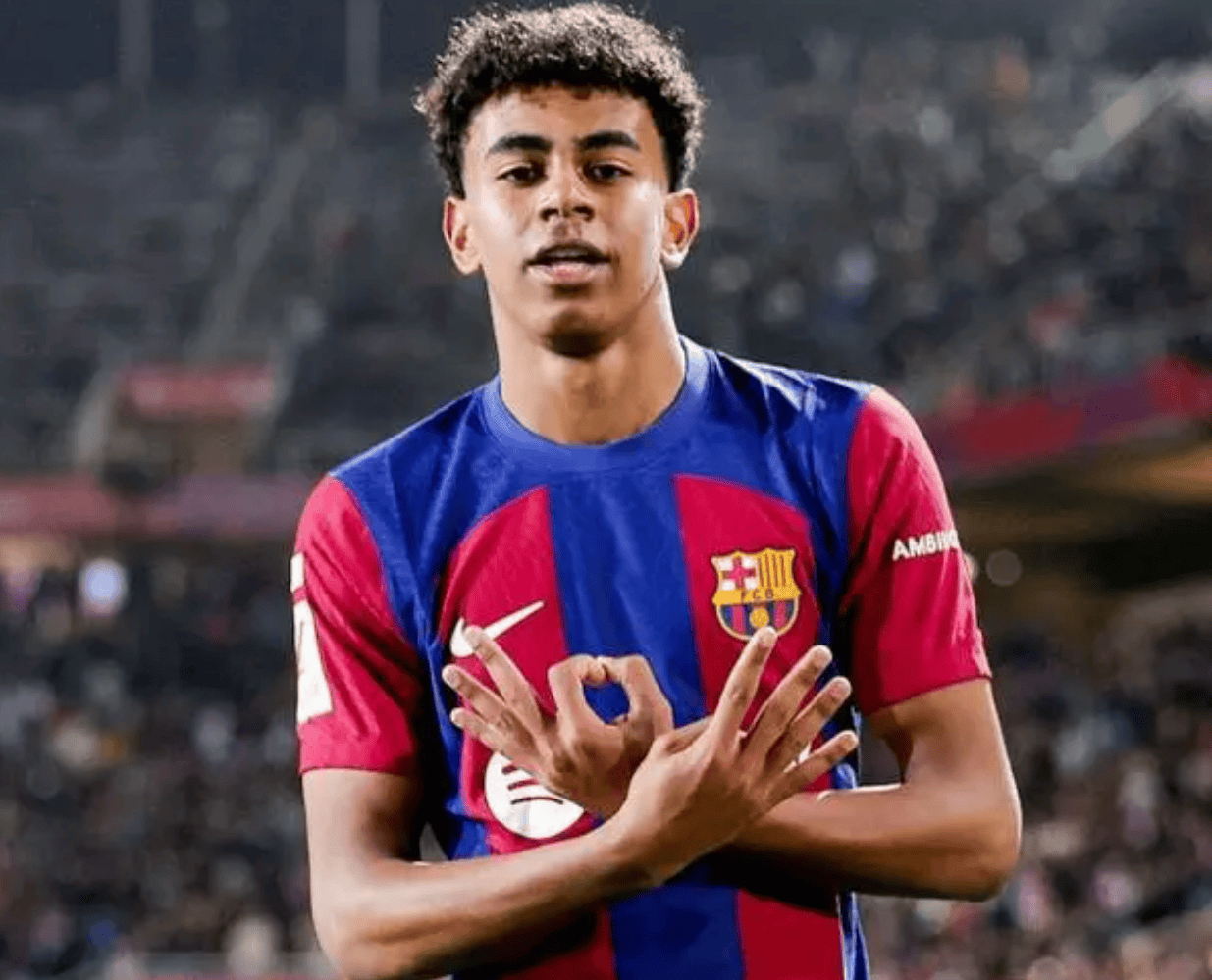 内外联动 内外联动